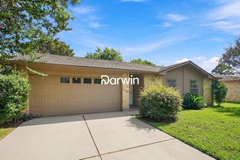 Photo of 6406 Summer Ridge Drive, Houston, TX 77489 (MLS # 80962653)