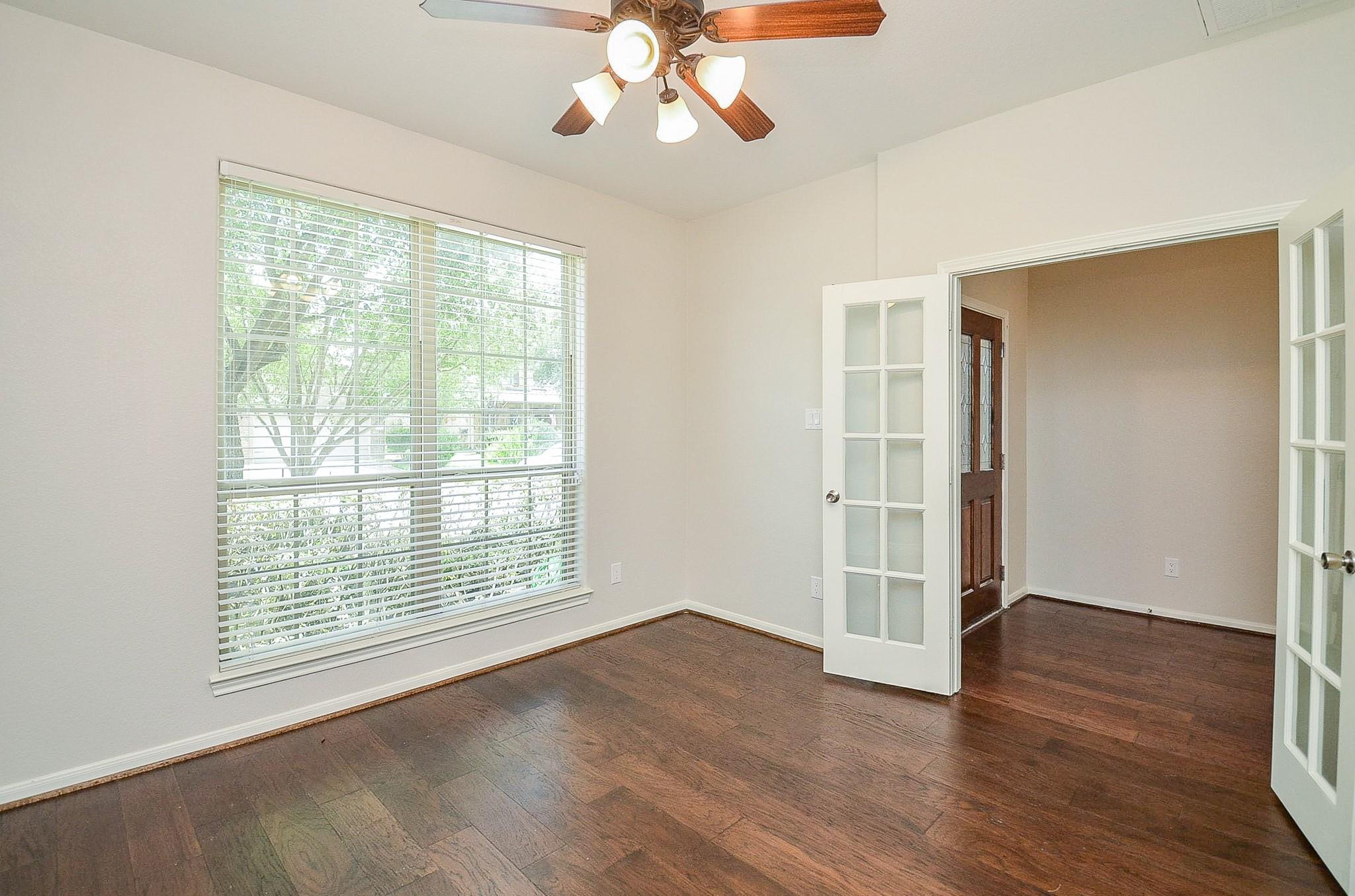 35 S Marshside Place