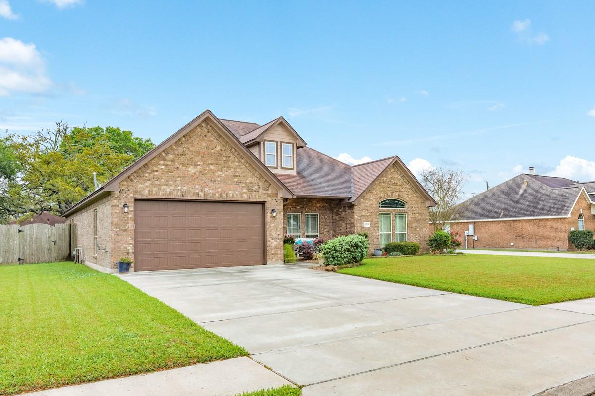 1008 S Belle Drive