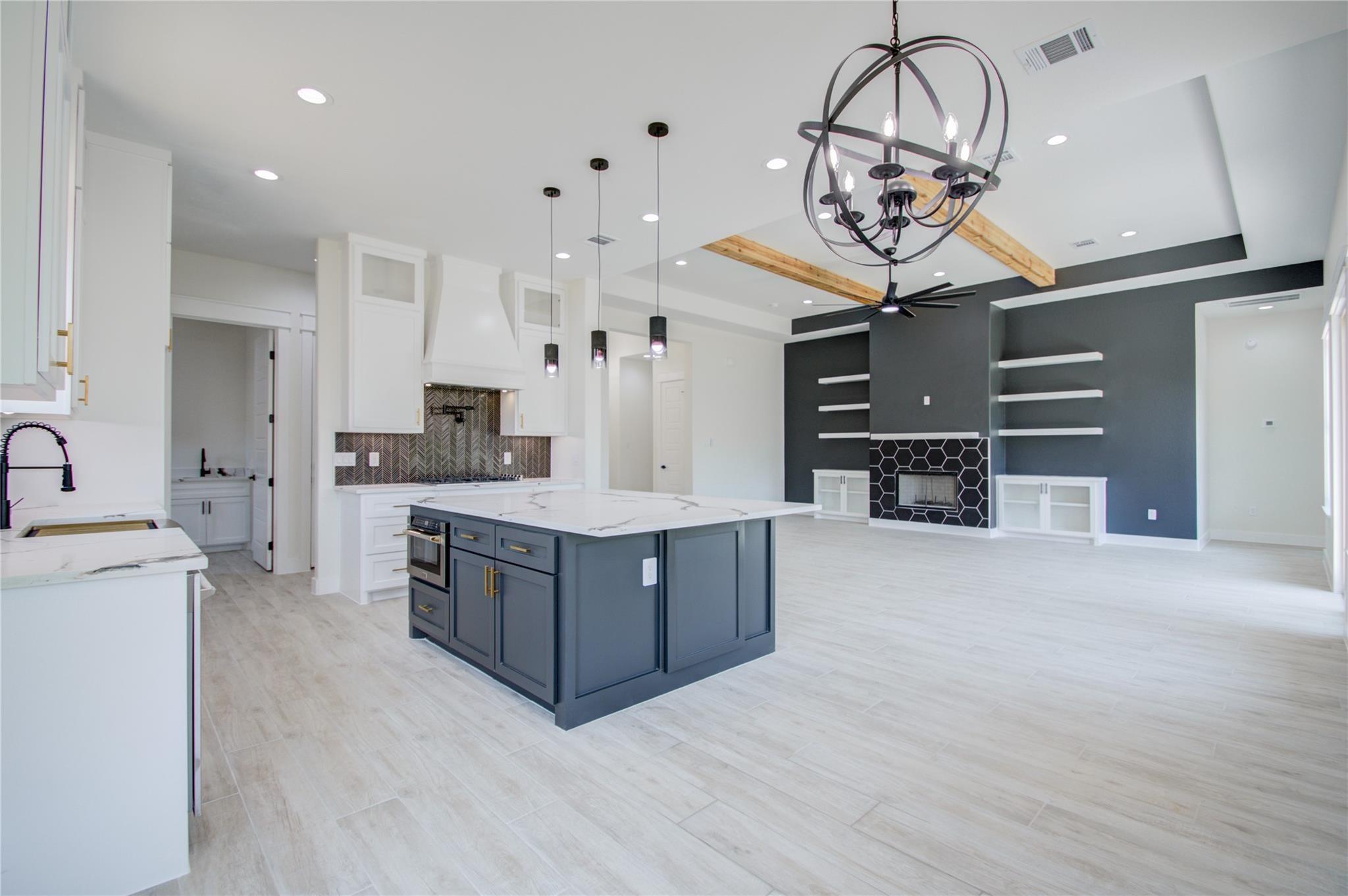 16130 Long Boat Court