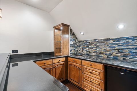 Tiny photo for 8611 Bloomfield, Missouri City, TX 77459 (MLS # 80909344)