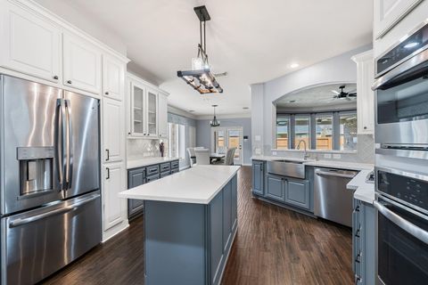 Tiny photo for 8611 Bloomfield, Missouri City, TX 77459 (MLS # 80909344)