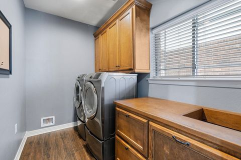 Tiny photo for 8611 Bloomfield, Missouri City, TX 77459 (MLS # 80909344)