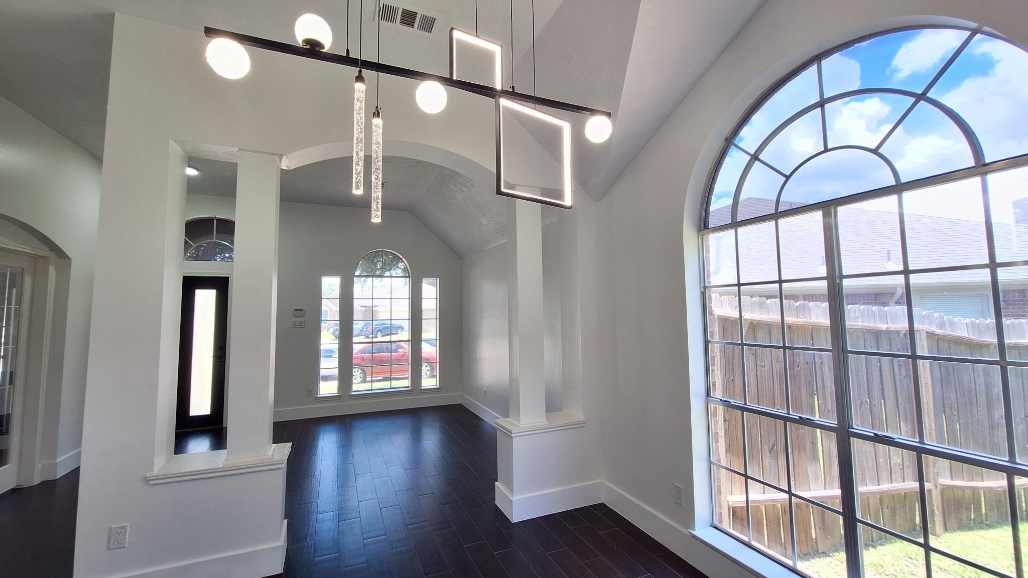 17122 Canterbury Green Court
