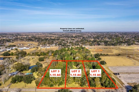 Photo of 3 Ryan Drive, Alvin, TX 77511 (MLS # 94227282)