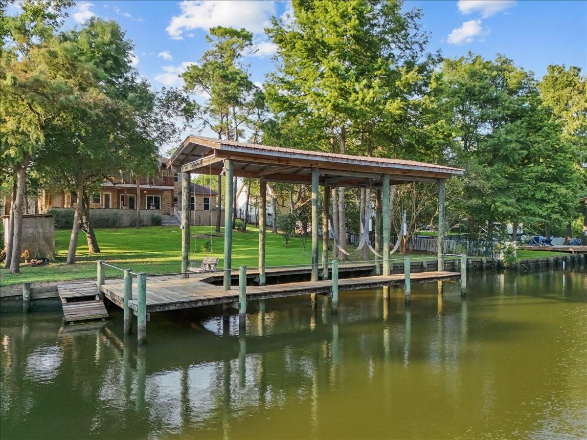 713 Bayou Crest Drive