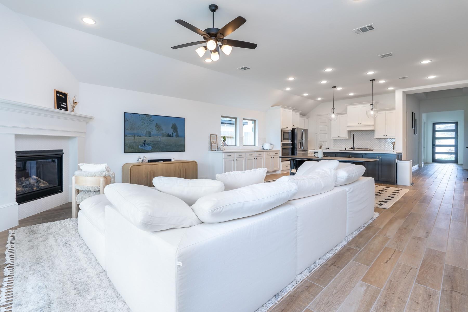 4226 Maple Glen Drive
