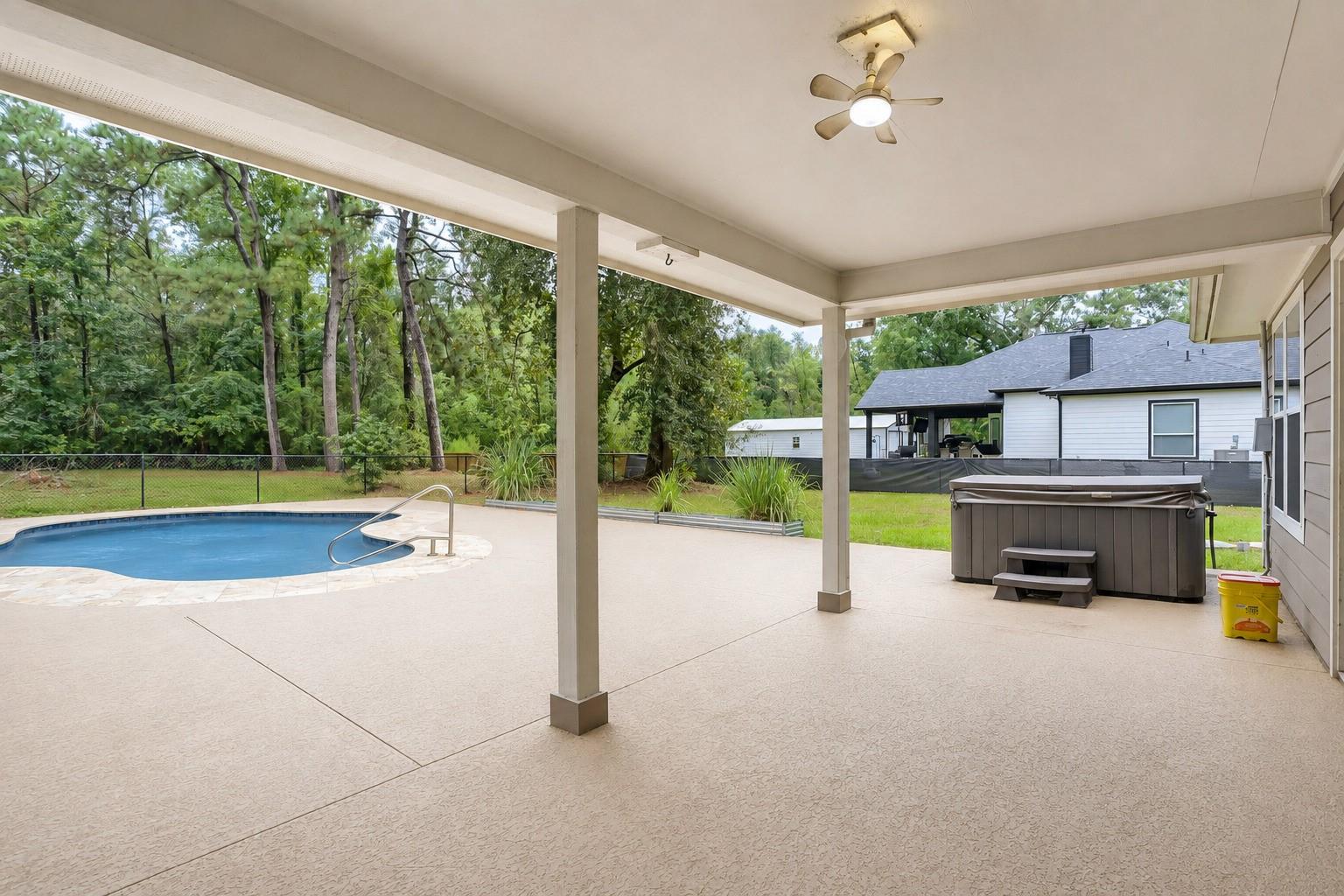 336 Wild Oak Drive