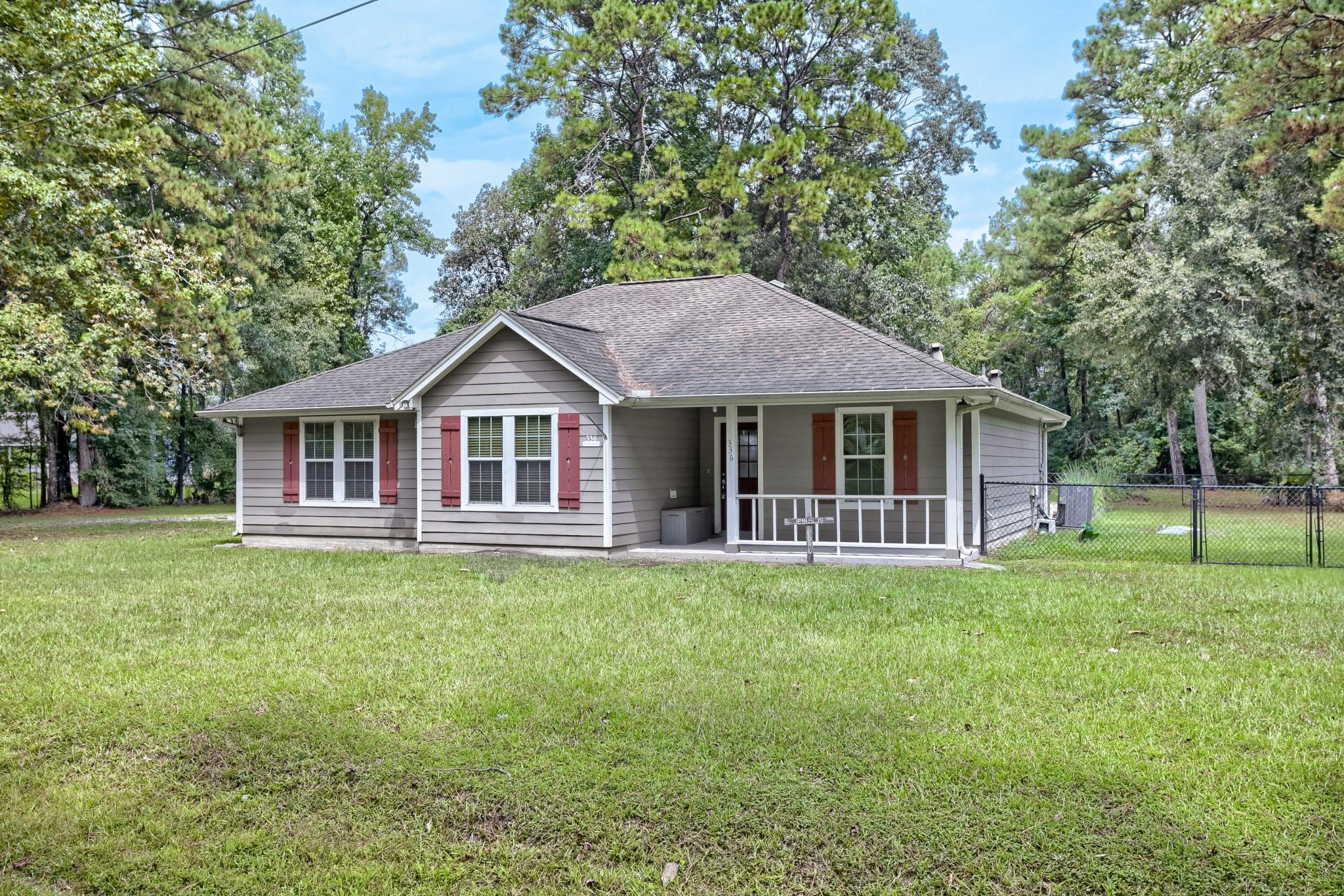 336 Wild Oak Drive