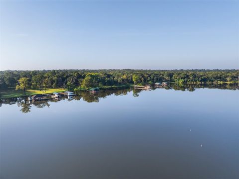 Photo of 429 Clyde Accord Road, Franklin, TX 77856 (MLS # 83280428)