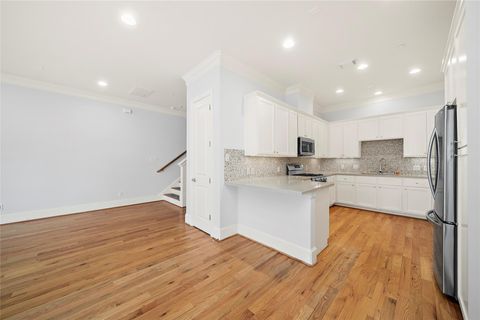 Tiny photo for 4031 Bellefontaine Street #117, Houston, TX 77025 (MLS # 38189206)