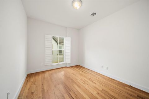 Tiny photo for 4031 Bellefontaine Street #117, Houston, TX 77025 (MLS # 38189206)