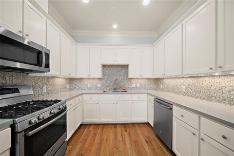 Tiny photo for 4031 Bellefontaine Street #117, Houston, TX 77025 (MLS # 38189206)