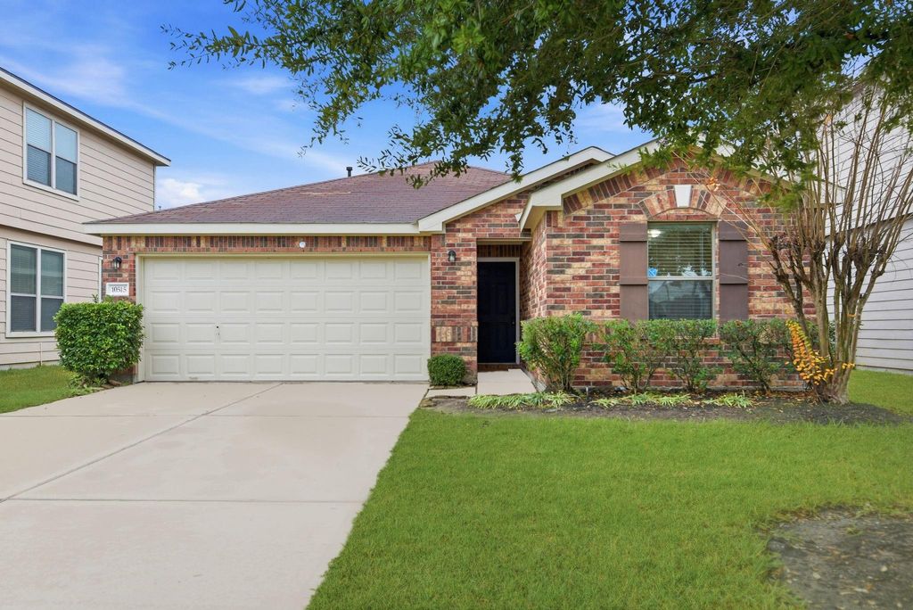 Photo of 10515 Kentington Oak Drive, Humble, TX 77396 (MLS # 6332085)