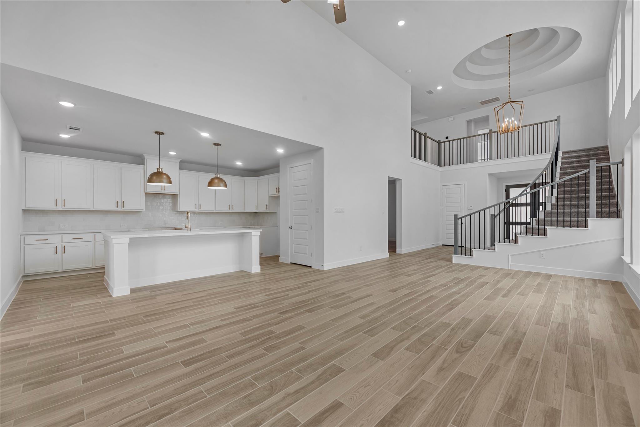 111 Candlelight Ridge Court