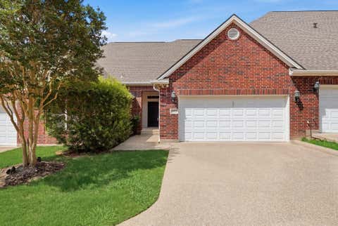 Townhouse For Sale - 1612 Culture Lane<br/> College Station, TX 77845