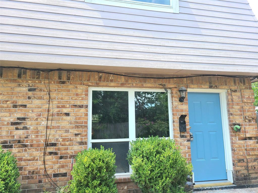 Photo of 8730 Shelmer Drive #D, Houston, TX 77080 (MLS # 36302814)