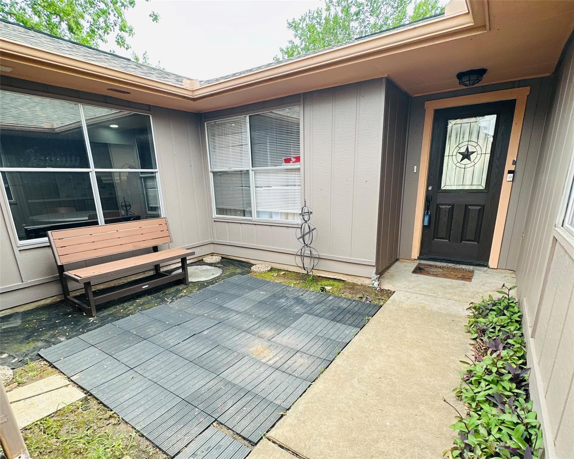 2115 Barrington Place Drive