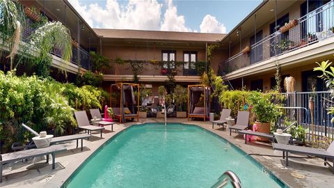 Photo of 1410 Hyde Park Boulevard #104, Houston, TX 77006 (MLS # 73462213)