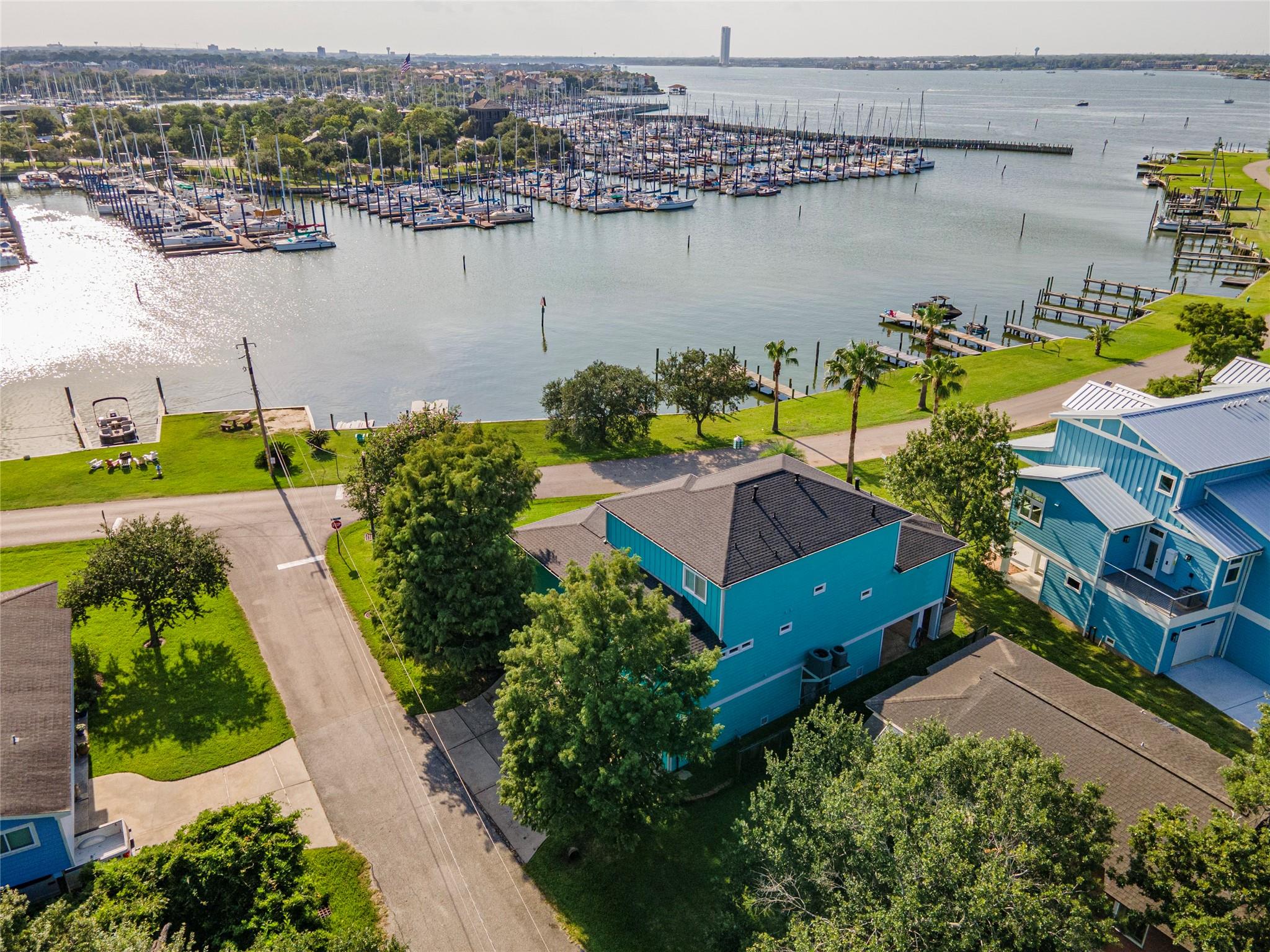 531 W Shore Drive