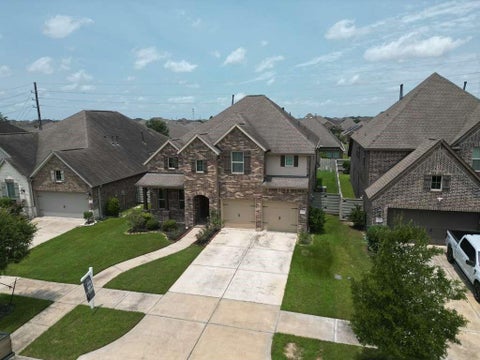 Photo of 4318 Bayberry Ridge Lane, Manvel, TX 77578 (MLS # 72404517)