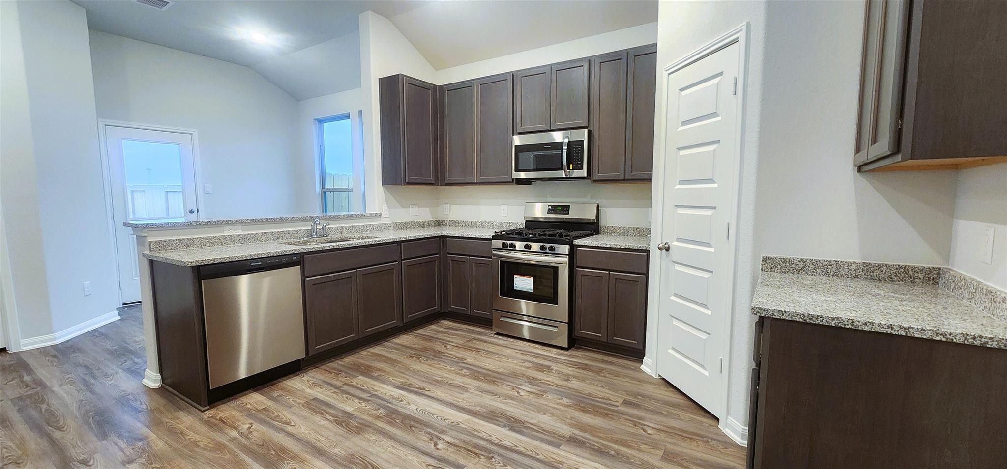 207 Tejas Village Parkway