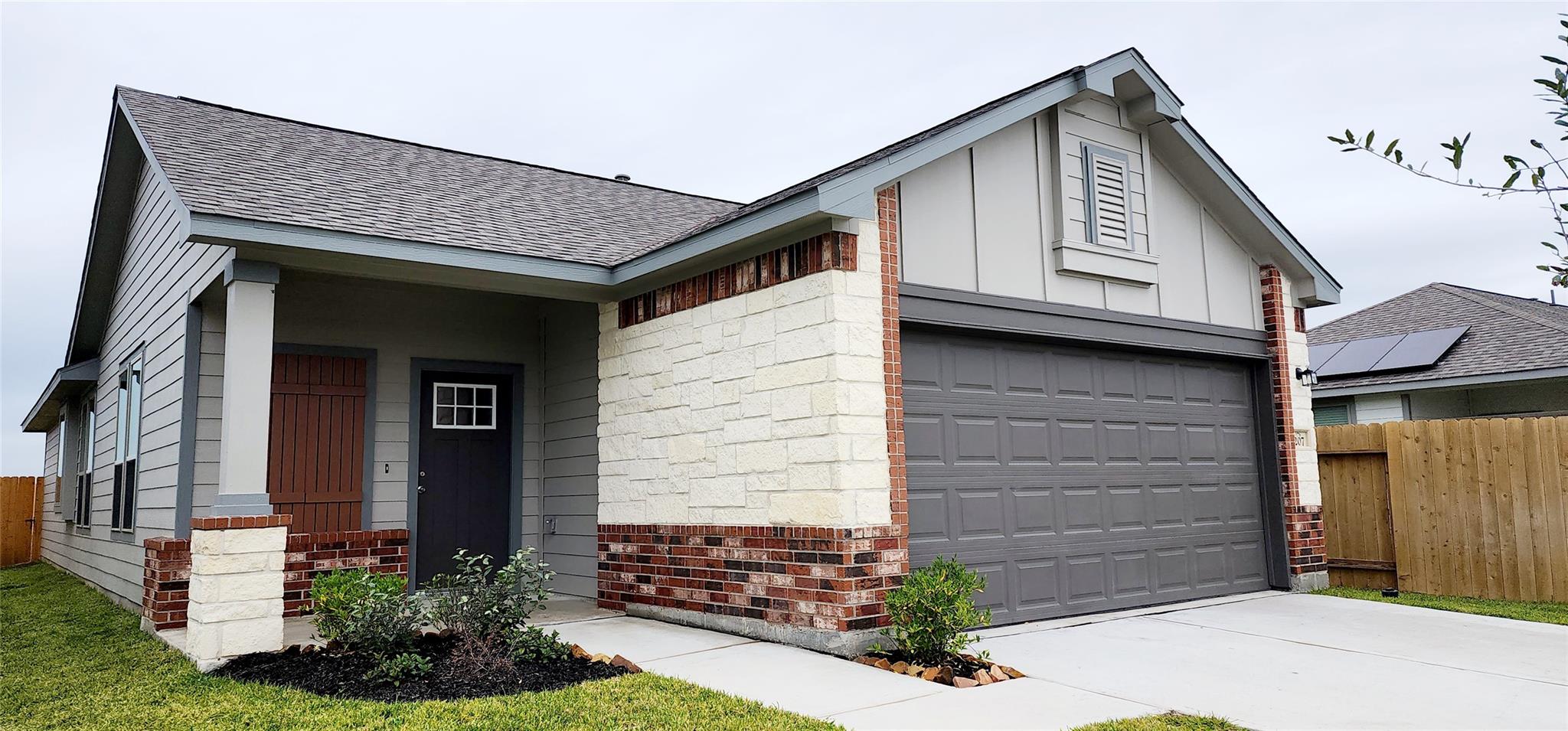 207 Tejas Village Parkway