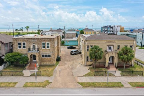 725 Broadway St Galveston TX 77550
