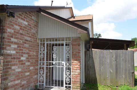 Townhouse For Rent - 12203 Wild Pine Drive #C<br/> Houston, TX 77039
