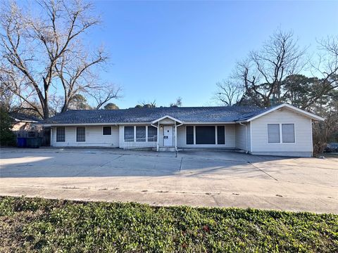 52 State Highway 75 N Huntsville TX 77320