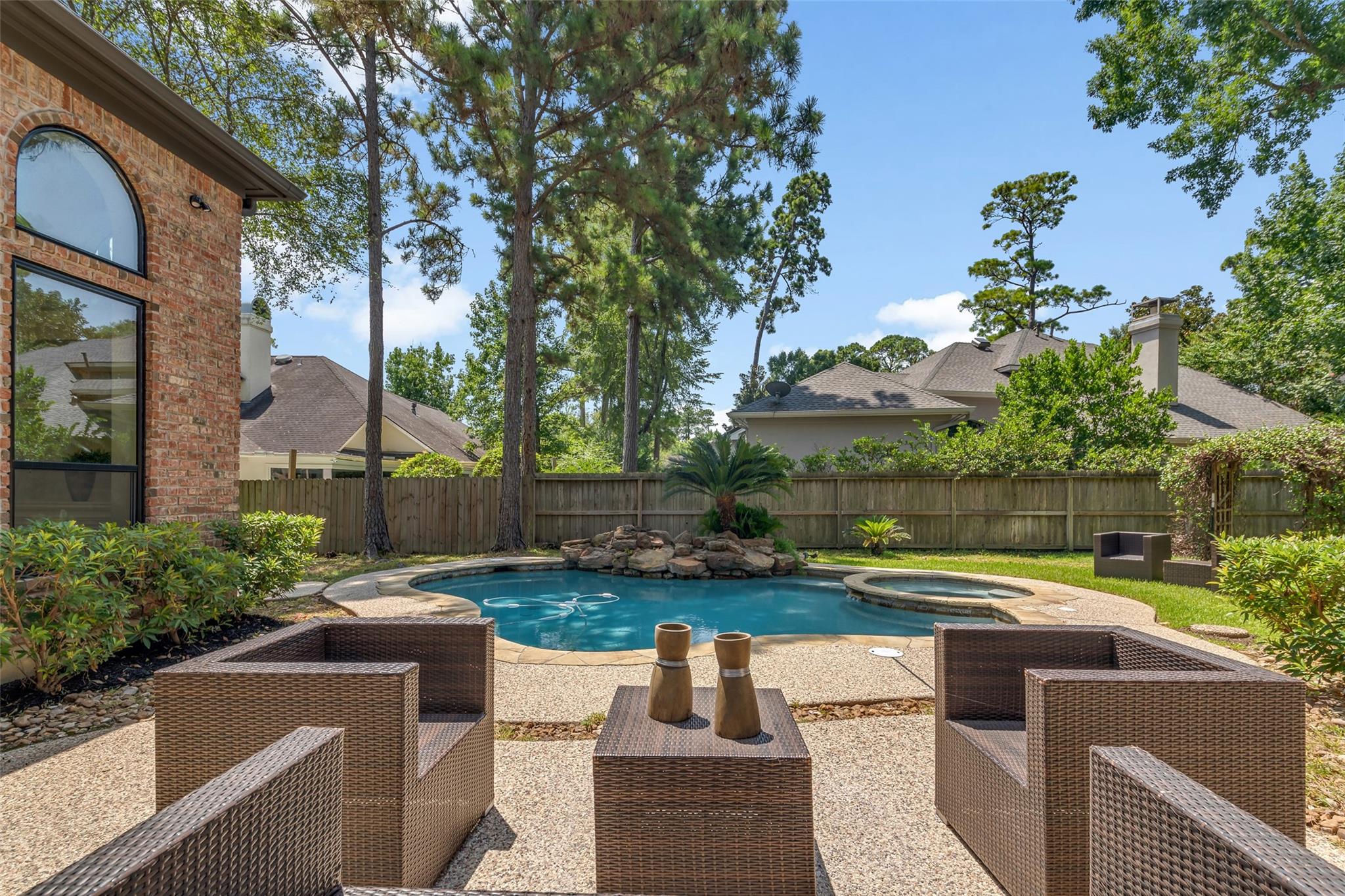 46 Pebble Cove