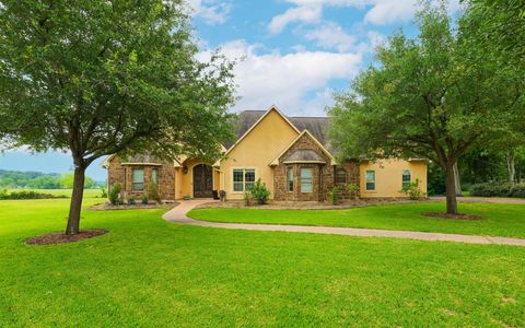 Photo of 10863 Bourbon Street, Willis, TX 77318 (MLS # 45074120)