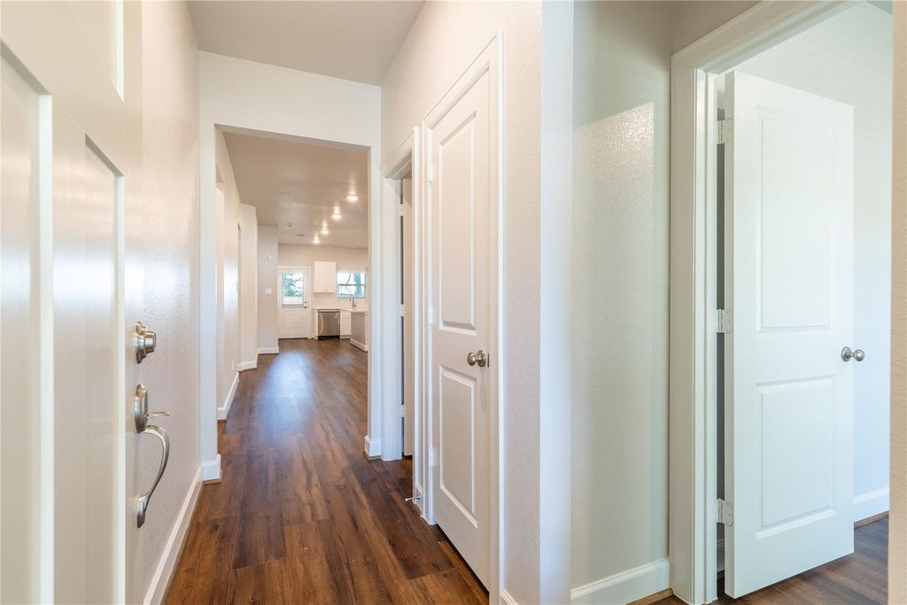 Photo of 819 Roosevelt, Navasota, TX 77868 (MLS # 97591056)