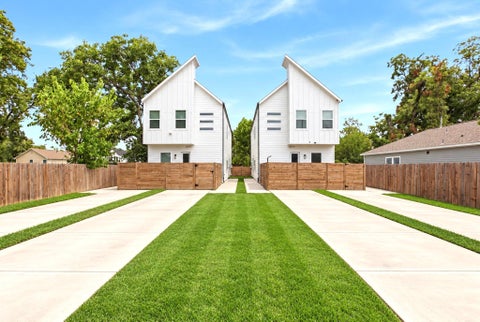 Photo of 5527 Denmark Street #B, Houston, TX 77028 (MLS # 25501822)