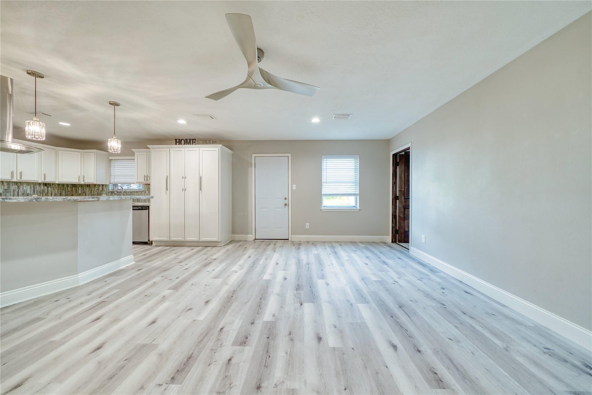 4406 Mallard Drive