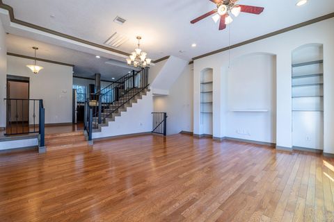 Tiny photo for 10626 Clearview Villa Place, Houston, TX 77025 (MLS # 37379817)