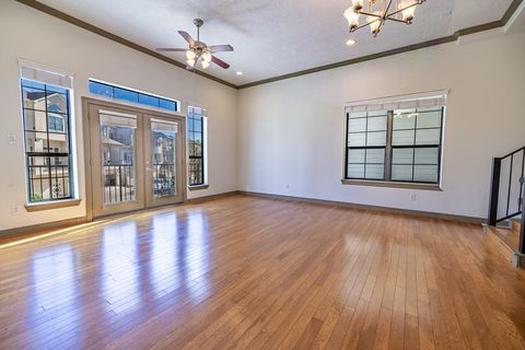 Tiny photo for 10626 Clearview Villa Place, Houston, TX 77025 (MLS # 37379817)
