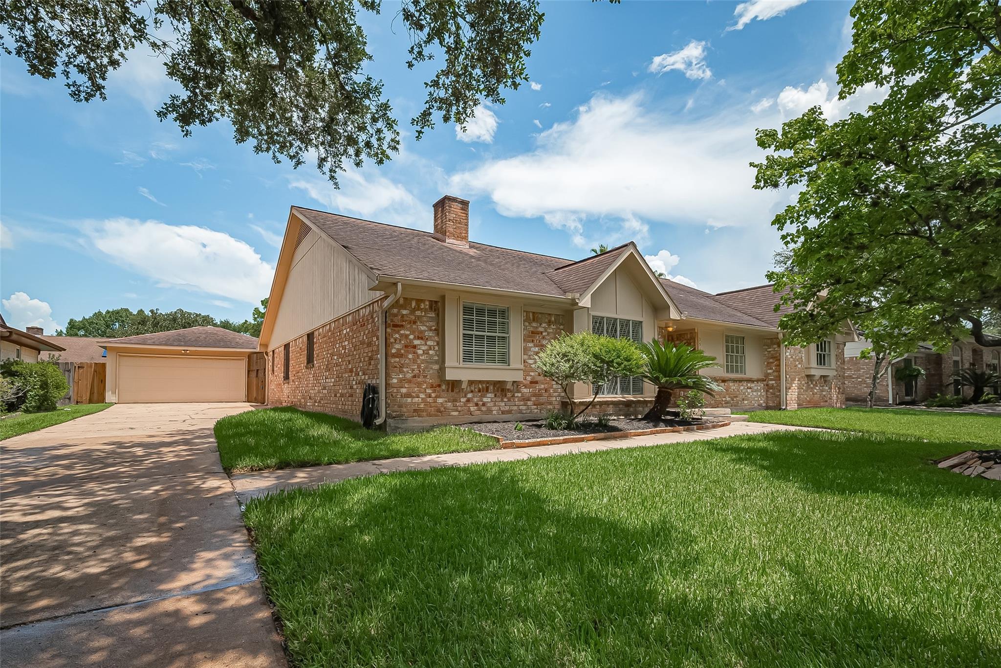 3518 Rolling Green Lane