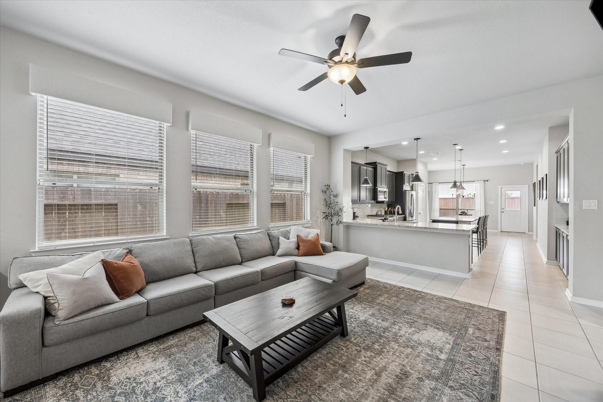 17238 Broadleaf Oak Drive
