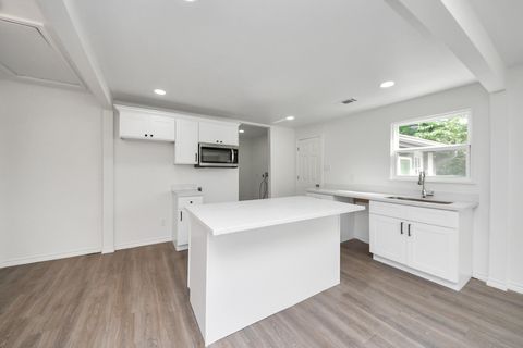 Tiny photo for 7004 Conley Street, Houston, TX 77021 (MLS # 46399432)