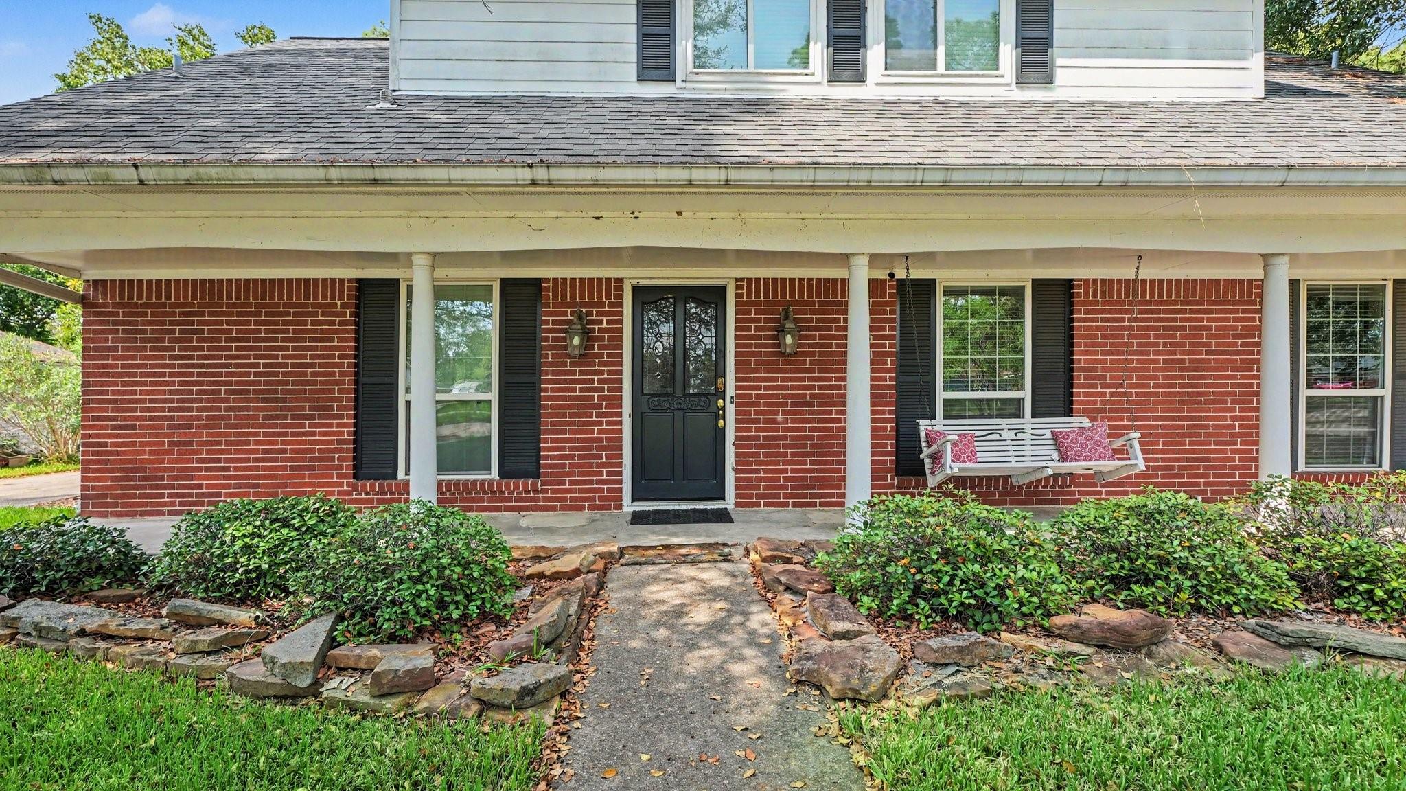 3306 Tompkins Drive