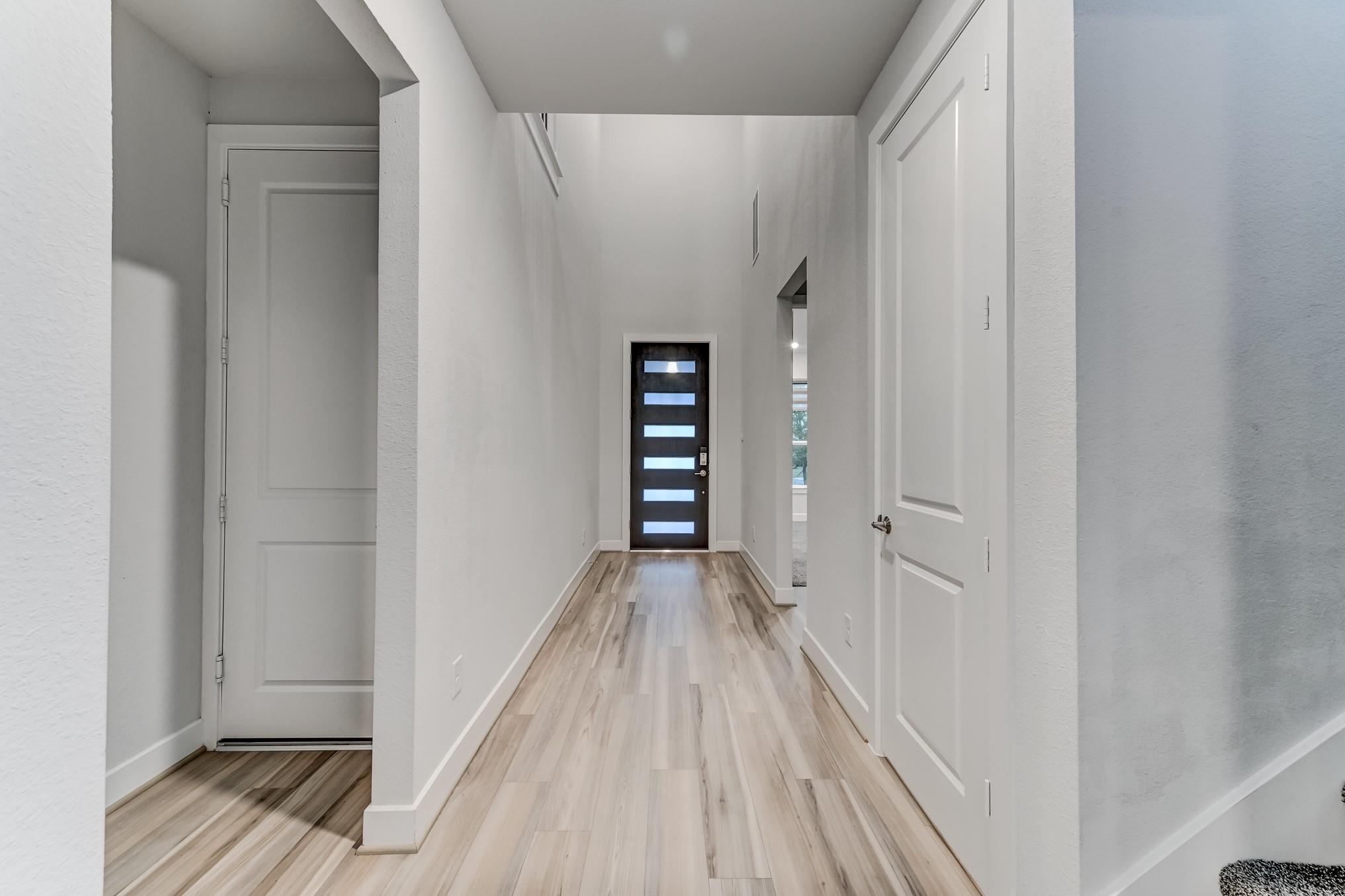 9522 Rialto Creek Drive