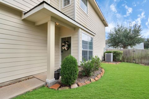 Photo of 25251 Bentle Glen Ln Ln, Katy, TX 77494 (MLS # 9396088)