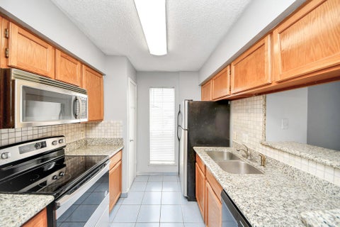 Photo of 3600 Jeanetta Street #1802, Houston, TX 77063 (MLS # 98962346)