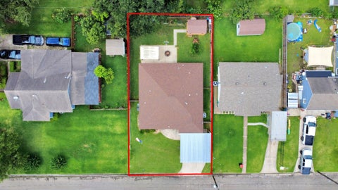 Tiny photo for 702 Ruth Street, Baytown, TX 77520 (MLS # 97329541)