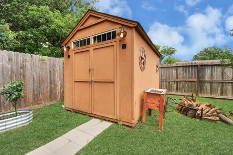 Tiny photo for 702 Ruth Street, Baytown, TX 77520 (MLS # 97329541)