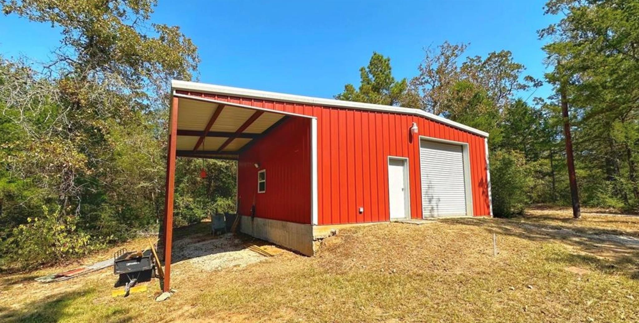 8120 County Road 2761