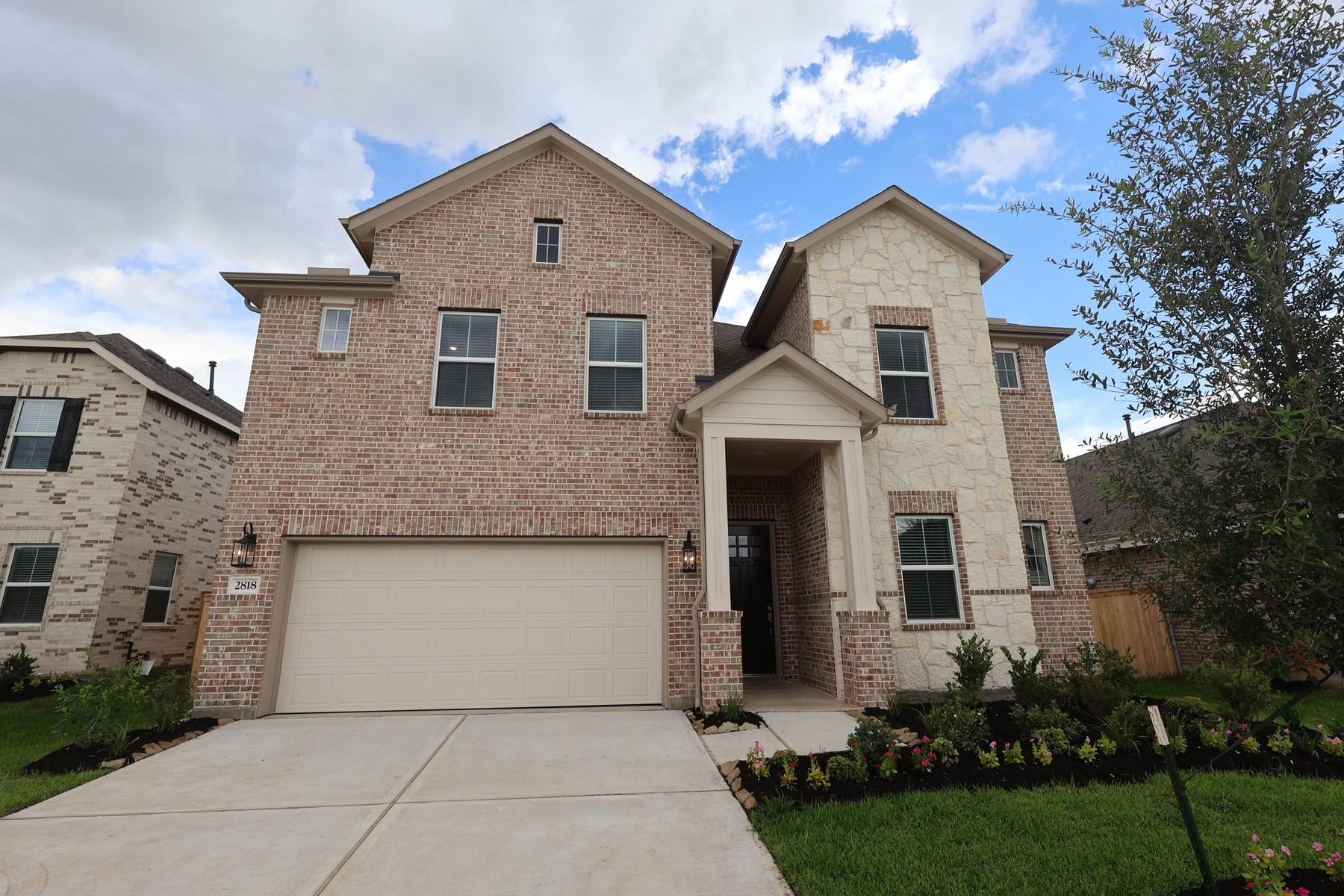 2818 Dark Lantern Drive