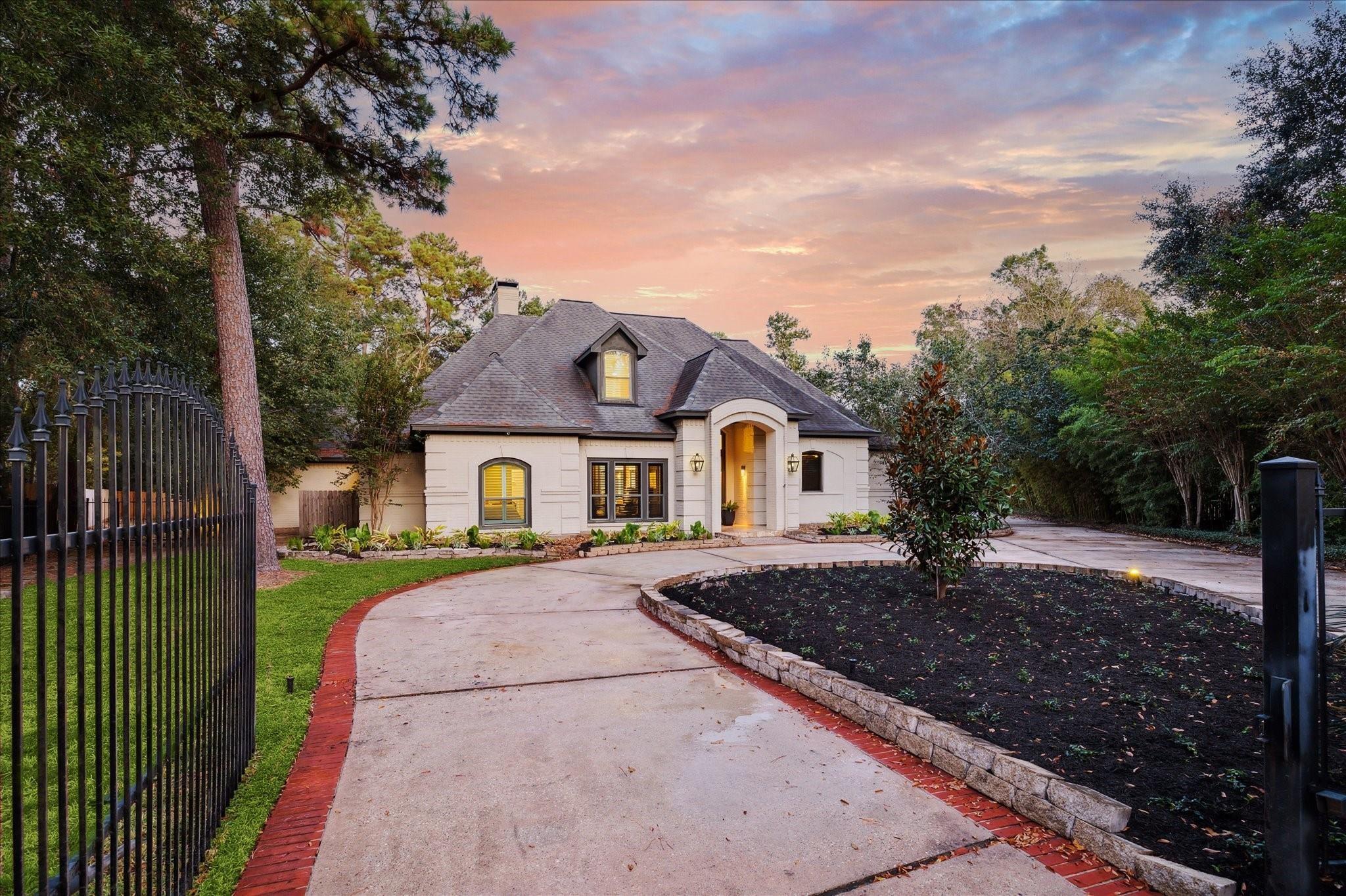 19 Grogans Point Court
