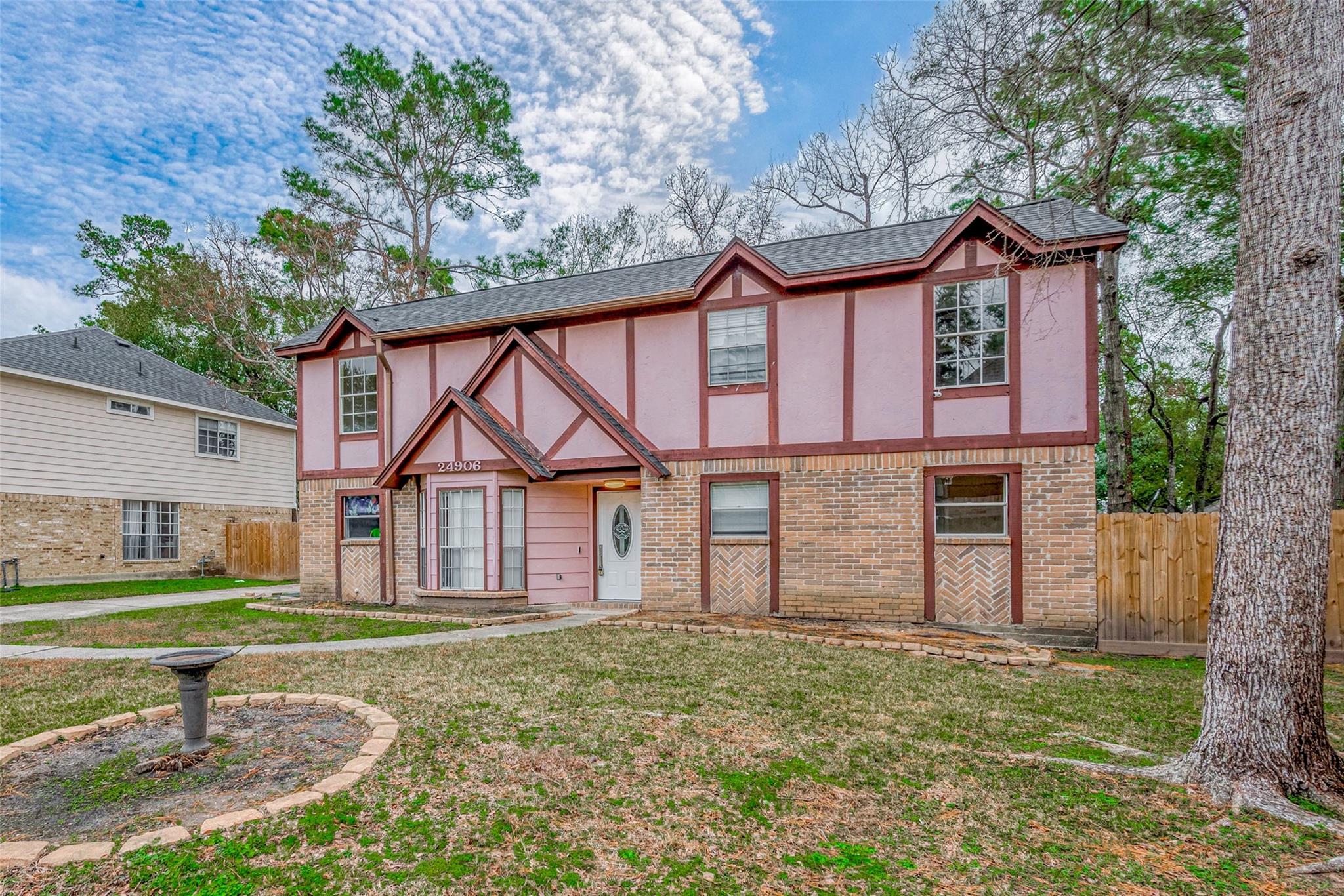 24906 Abbey Court